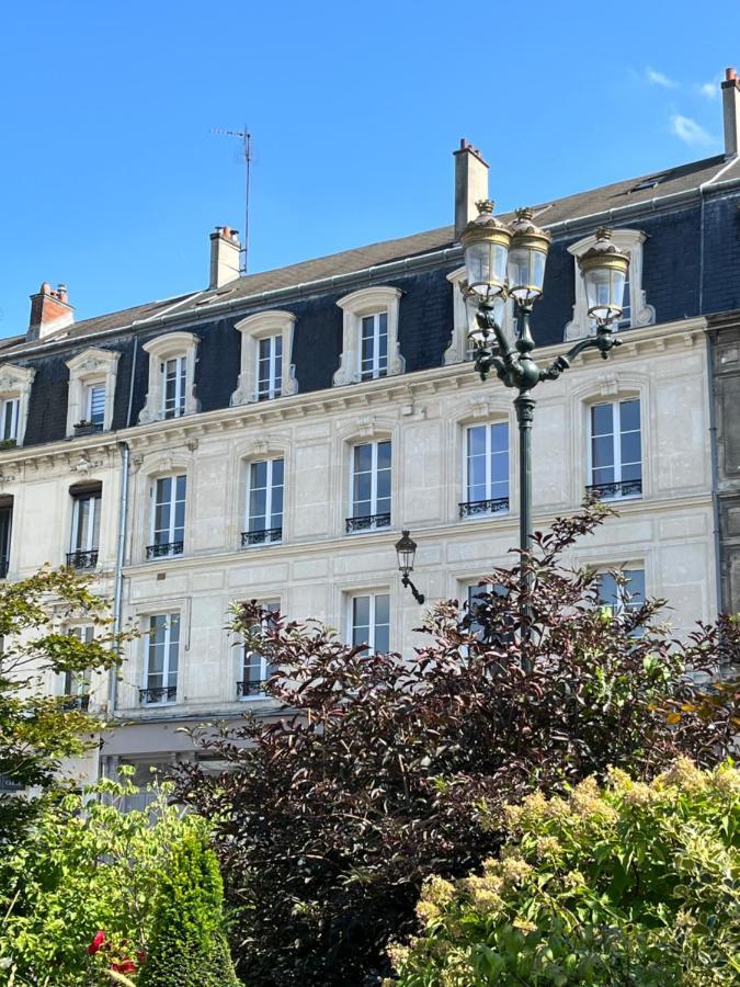 Appartement Exceptionnel En Ultra Centre Ville 贡比涅 外观 照片